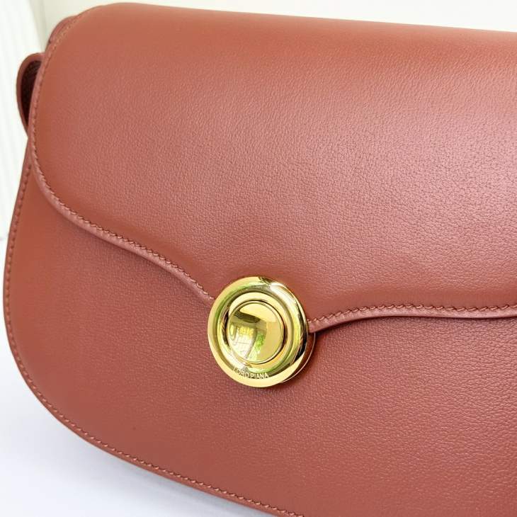 Picture of Loro Piana Handbags _SKUfw160522776fw